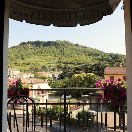 Hotel Ristorante Umbria Орвието Экстерьер фото
