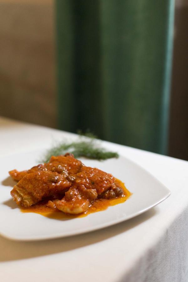 Hotel Ristorante Umbria Орвието Экстерьер фото