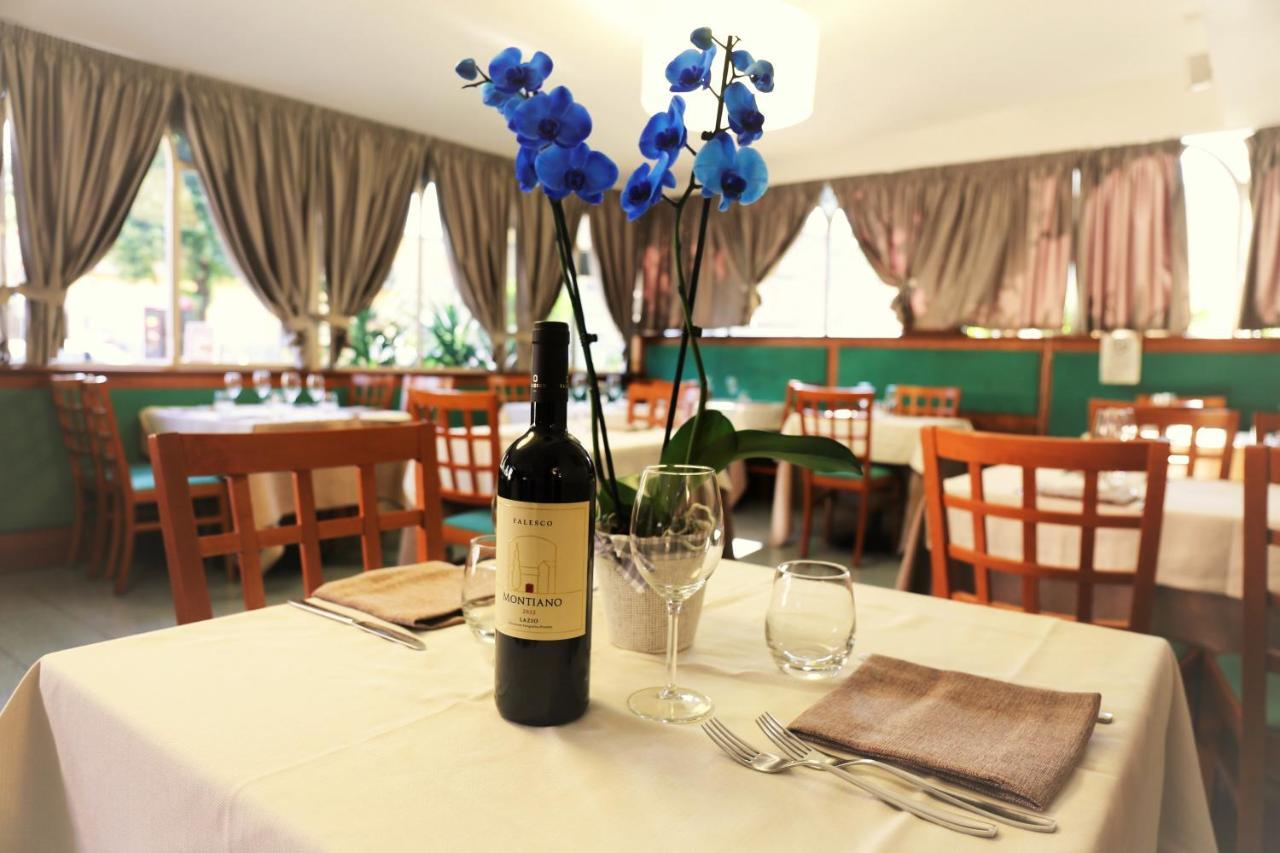 Hotel Ristorante Umbria Орвието Экстерьер фото